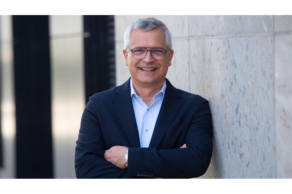 Mercedes-Mobility-Chef Franz Reiner verlässt das Unternehmen Franz Reiner tritt nach sechs Jahren an der Spitze von Mercedes-Benz Mobility den Rückzug an.