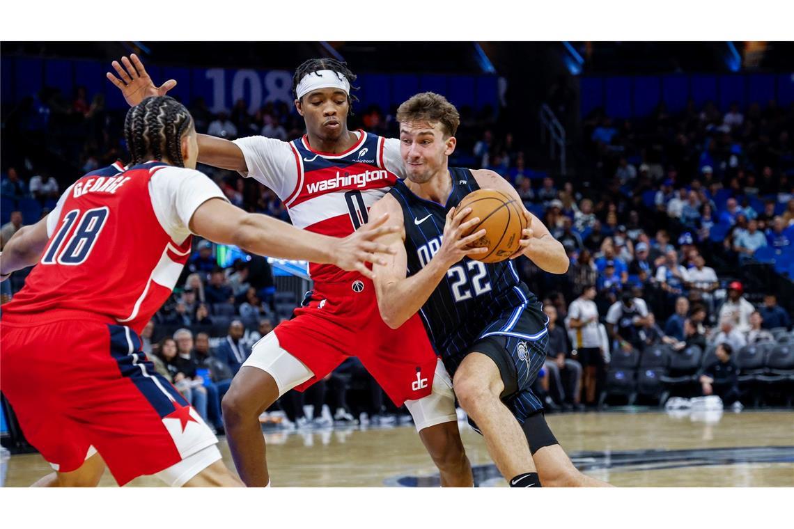 NBA: Zweiter Sieg in Serie für Wagner-Brüder und Orlando Franz Wagner (r.) kommt immer besser in Fahrt.