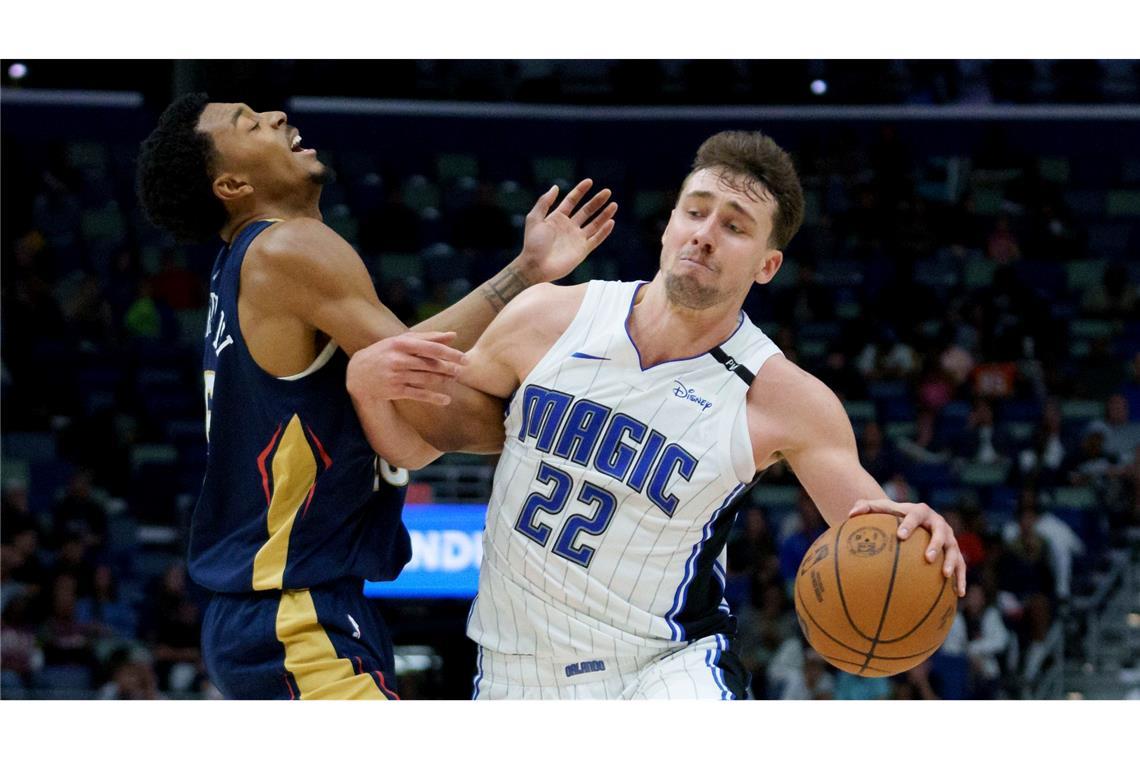 NBA: Rückschlag für Schröder - 4.000 Dreier von Curry Franz Wagner (r.) präsentierte sich stark.