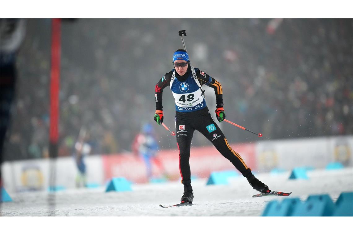 Franziska Preuß landet im verkürzten Einzel von Nove Mesto auf dem Podest.