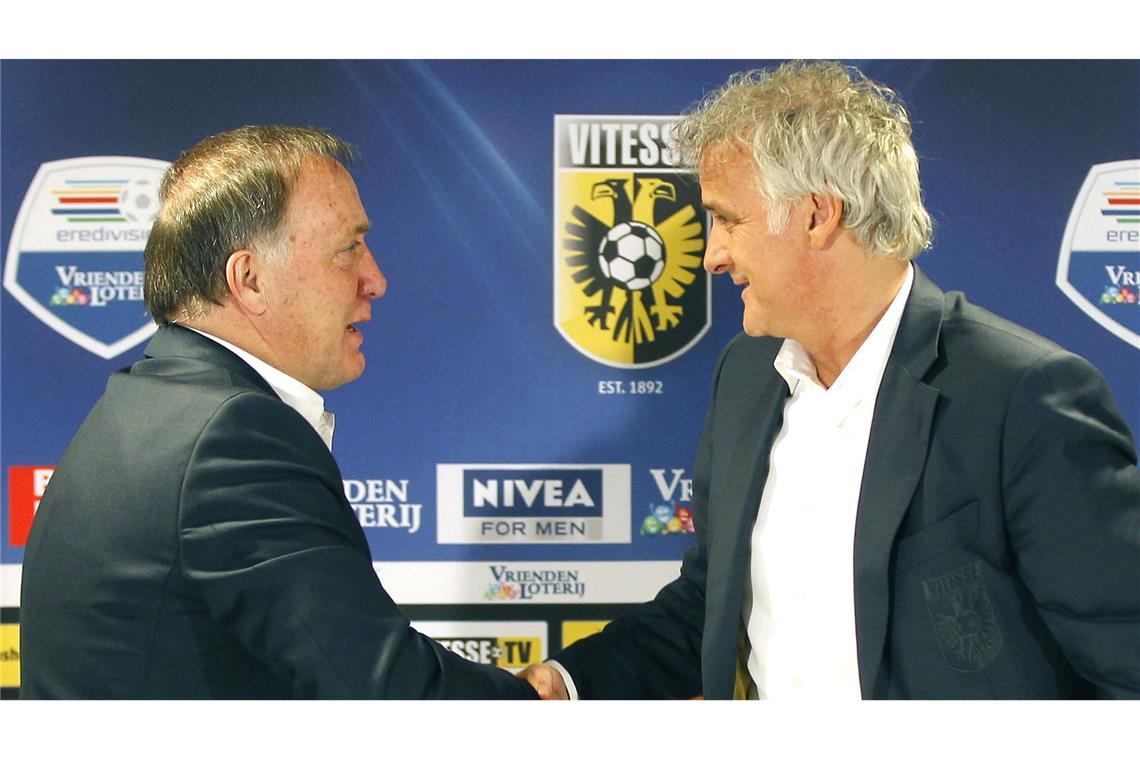 Fred Rutten (rechts) tritt als Curaçao-Coach zurück und macht den Weg für Dick Advocaat frei (Archivbild).