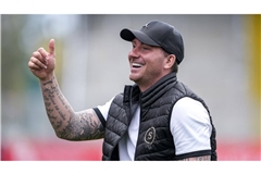 Freut sich über Verstärkungen für seinen Drittligakader: Großaspachs Trainer Pascal Reinhardt.