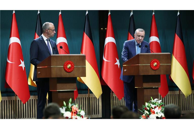 Friedrich Merz bei seinem Antrittsbesuch in der Türkei.