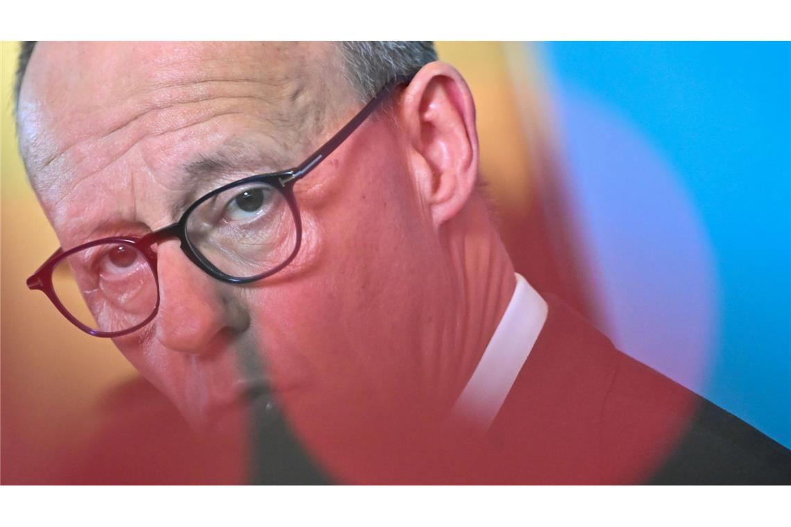 Protestwelle wegen Unions-Anfrage zu politisch aktiven Vereinen Friedrich Merz, CDU-Bundesvorsitzender und CDU/CSU-Fraktionsvorsitzender im Bundestag. Eine gemeinsame Abstimmung mit der AfD brachte der Union eine Protestwelle ein.