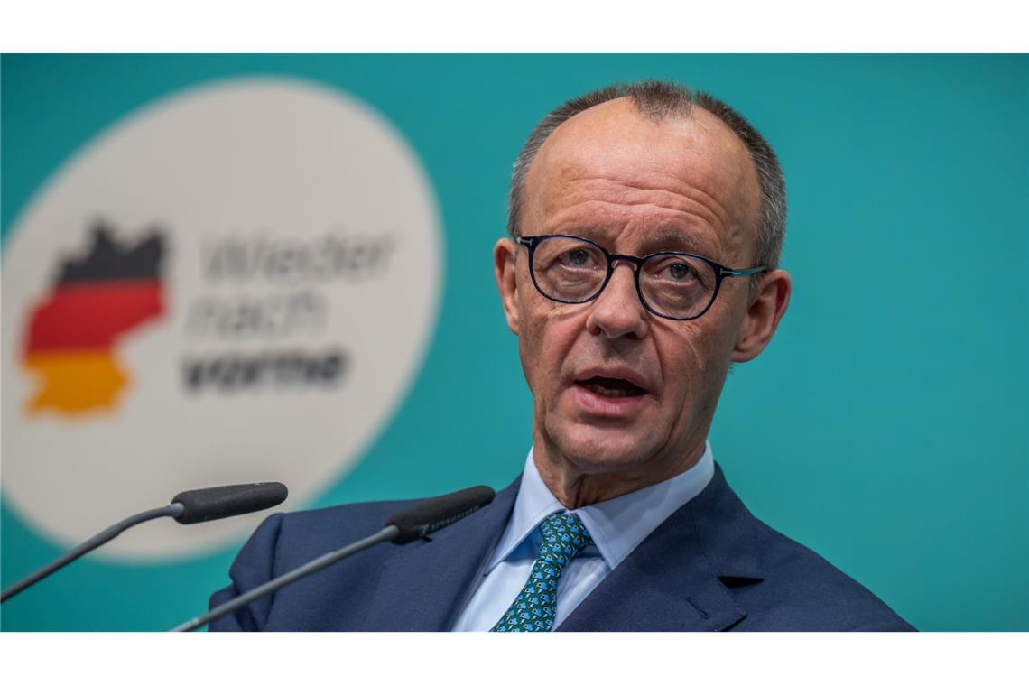 Merz „Führer“ genannt: SZ distanziert sich von Mitarbeiter-Account Friedrich Merz wurde auf einem privaten X-Account eines Journalisten in die Nähe von Nazis gerückt.