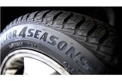 Für alle Jahreszeiten geeigneter Reifen.
