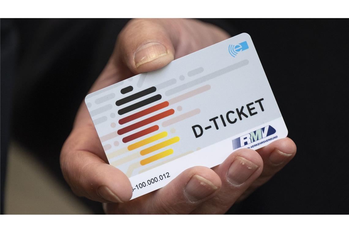 Unionsfraktion signalisiert Zustimmung Für Bahnfahrer zeichnet sich nun doch Klarheit beim Deutschlandticket ab.