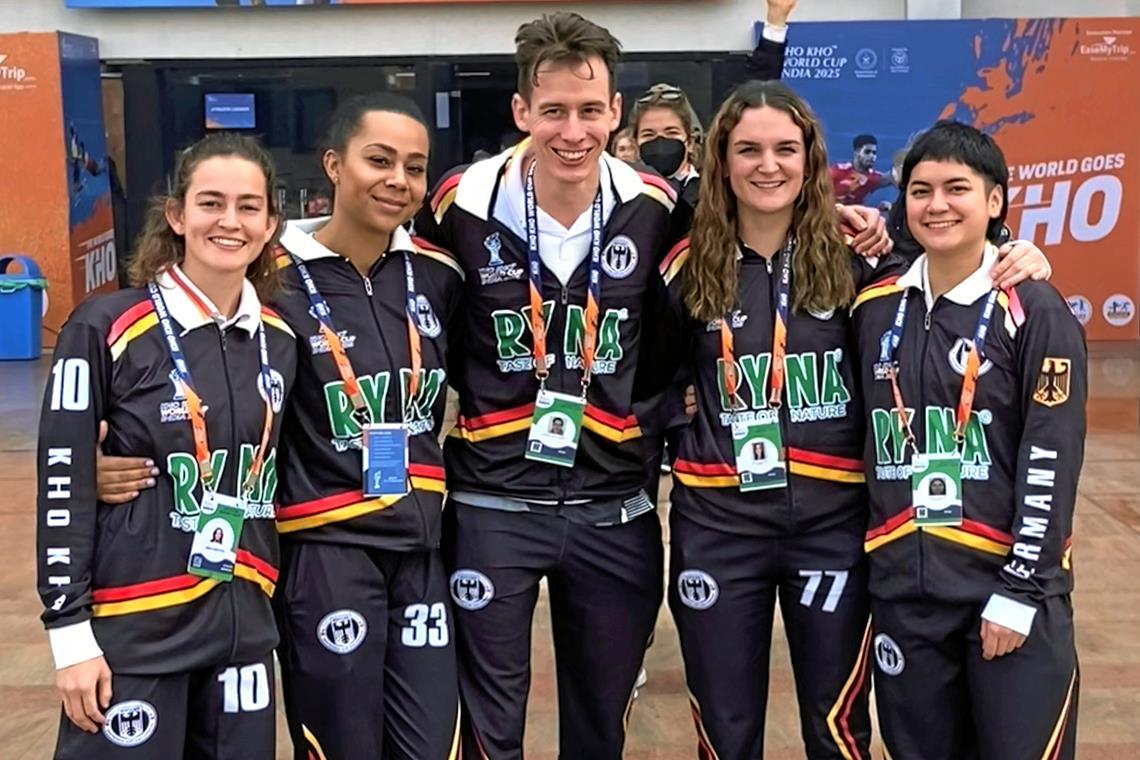 Mit Neugier und Geschick ins Nationalteam Für Deutschland in Indien im Einsatz (von links): Emma Ettle, Lucie Kugler, Ruben Lukert, Luisa Idler und Rebecca Priego Walter. Foto: privat