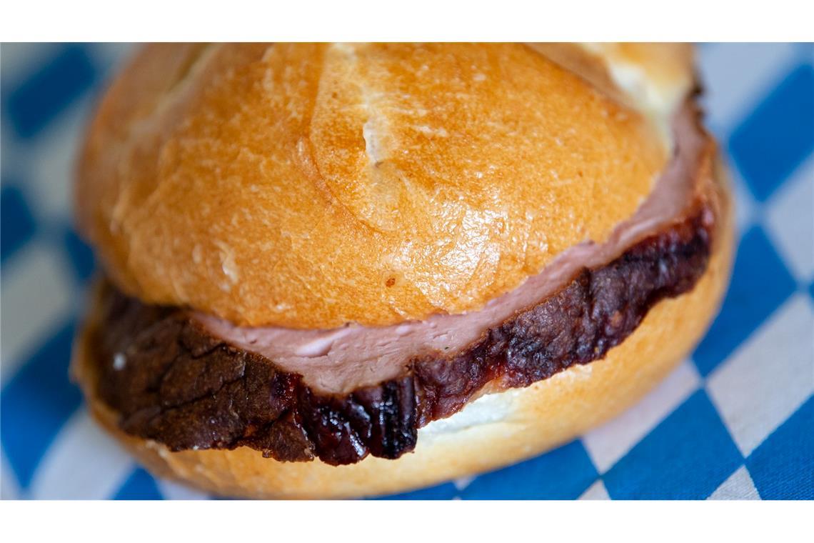 Für die Herstellung dieses "Käses" muss keine Kuh gemolken werden: Für "Leberkäse" und "Liebfraumilch" gelten Ausnamen von den strengen Namensregeln