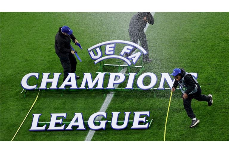 Für die Live-Übertragungen der Champions League benötigen Fußballfans ab 2027 erneut mehrere Abonnements (Symbolfoto).