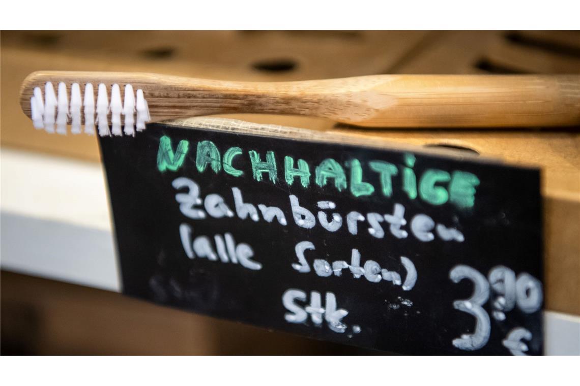 Für einen Teil der Konsumentinnen und Konsumenten spielt die Frage, ob ein Produkt das Kriterium "Nachhaltigkeit" erfüllt, eine Rolle bei der Kaufentscheidung. (Symbolbild)