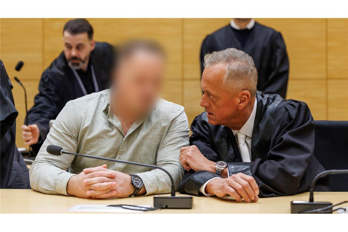 Für einen versuchten Rachemord ist ein 41-Jähriger zu lebenslanger Haft verurteilt worden.