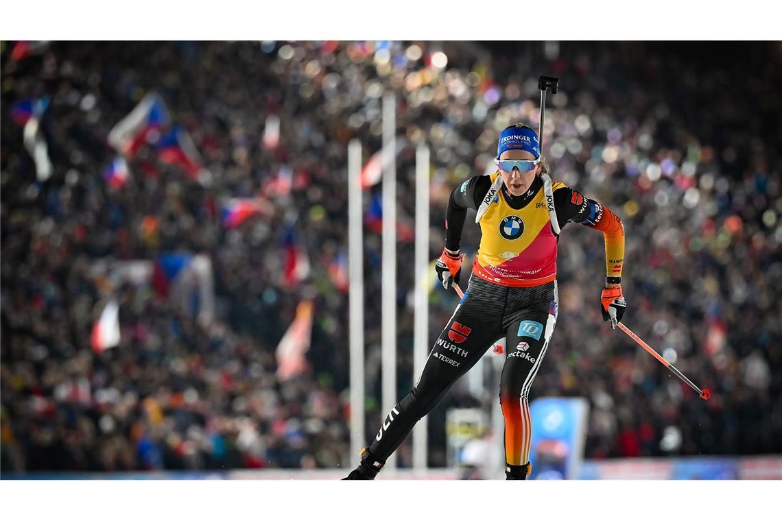 Biathletin Preuß im Gesamtweltcup nur noch knapp vorn Für Franziska Preuß wird es im Kampf um das Gelbe Trikot beim Saisonfinale sehr schwer.
