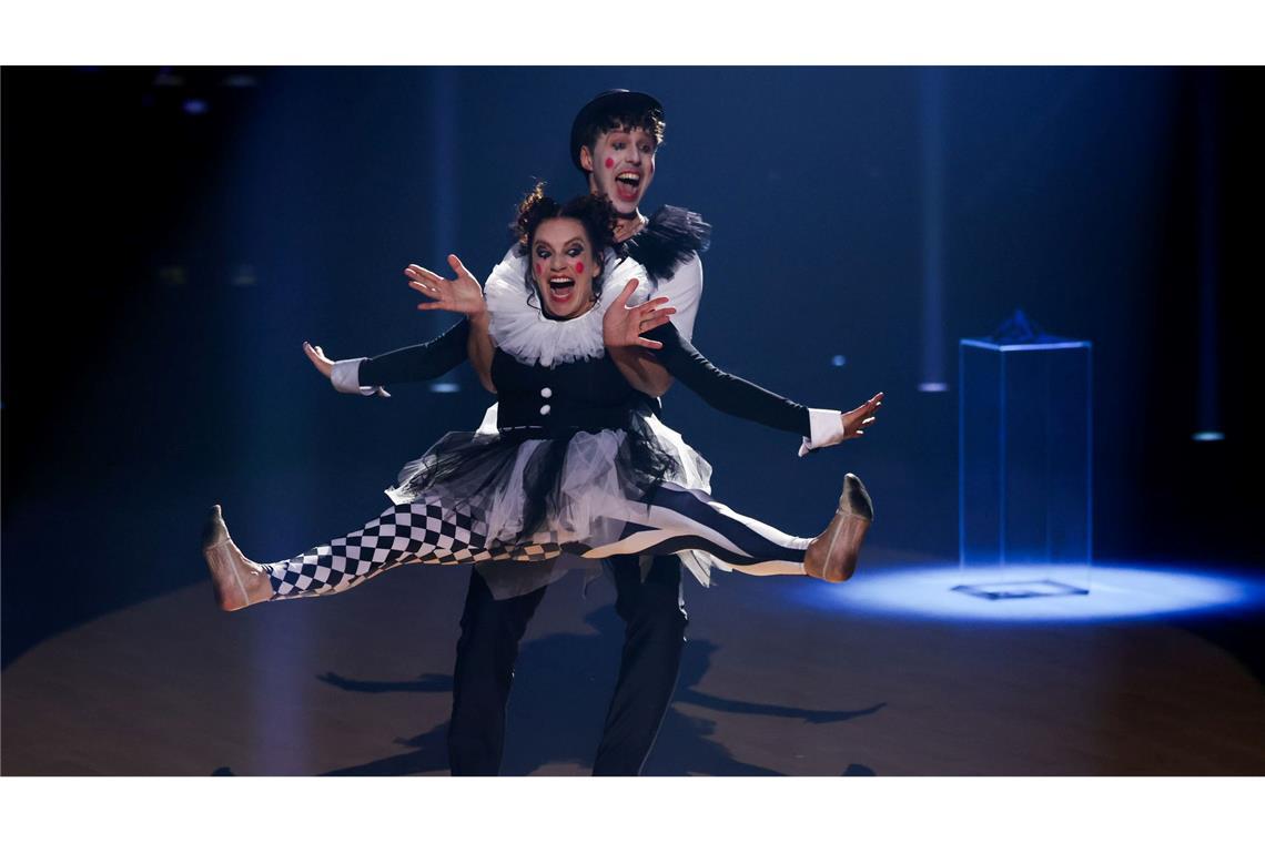 "Let's Dance": Paola Maria raus, Neubauer auf Wolken Für ihren Auftritt als Clowns gab es die bislang höchste Jury-Wertung der Staffel.
