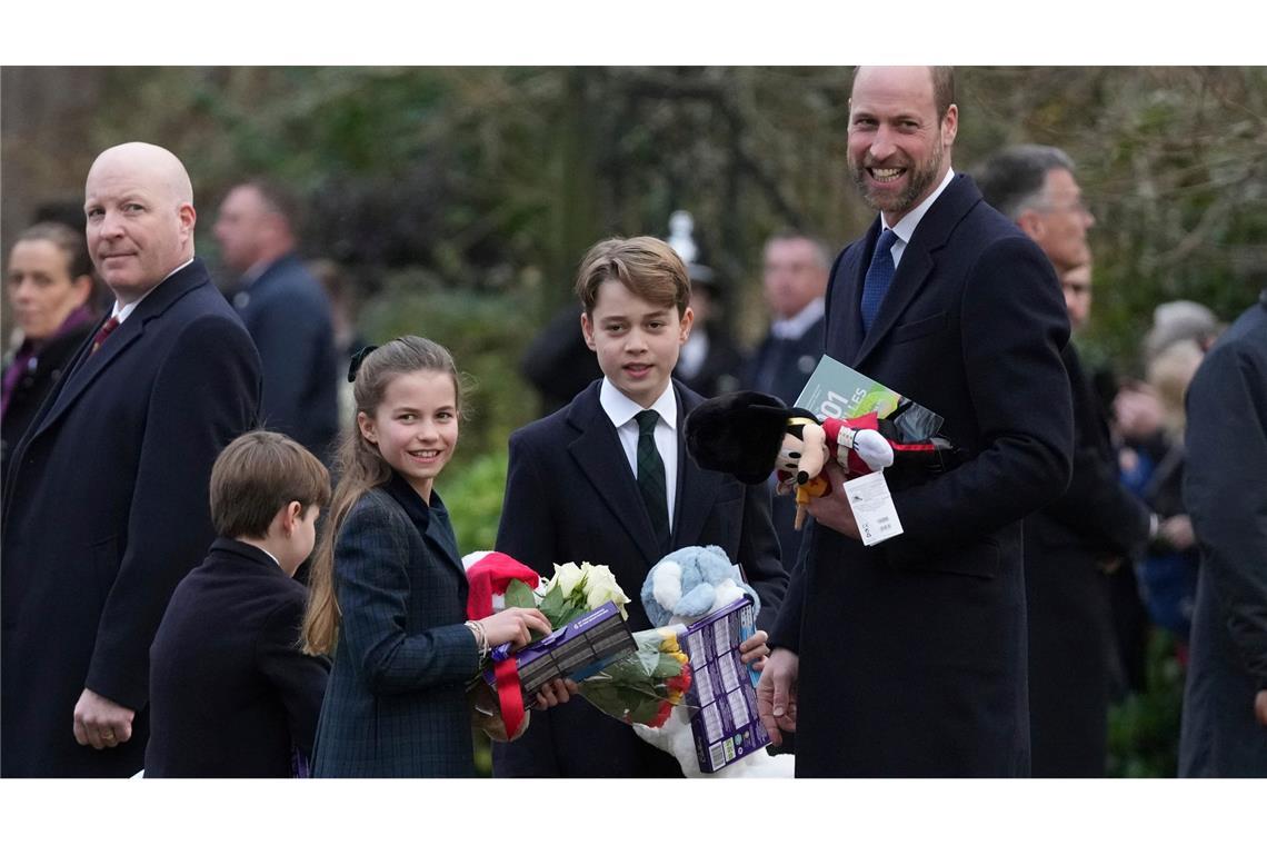 Fans beschenken Kate und Kinder beim royalen Weihnachtsfest Für Kate und Williams Kinder gab es Geschenke.