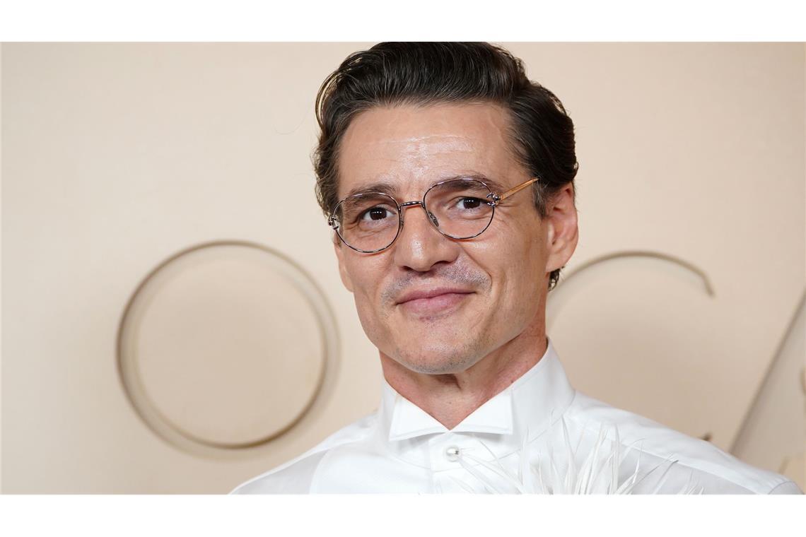 Für manche ohne Bart kaum zu erkennen: Pedro Pascal bei der Oscar-Verleihung 2026. (Archivbild)