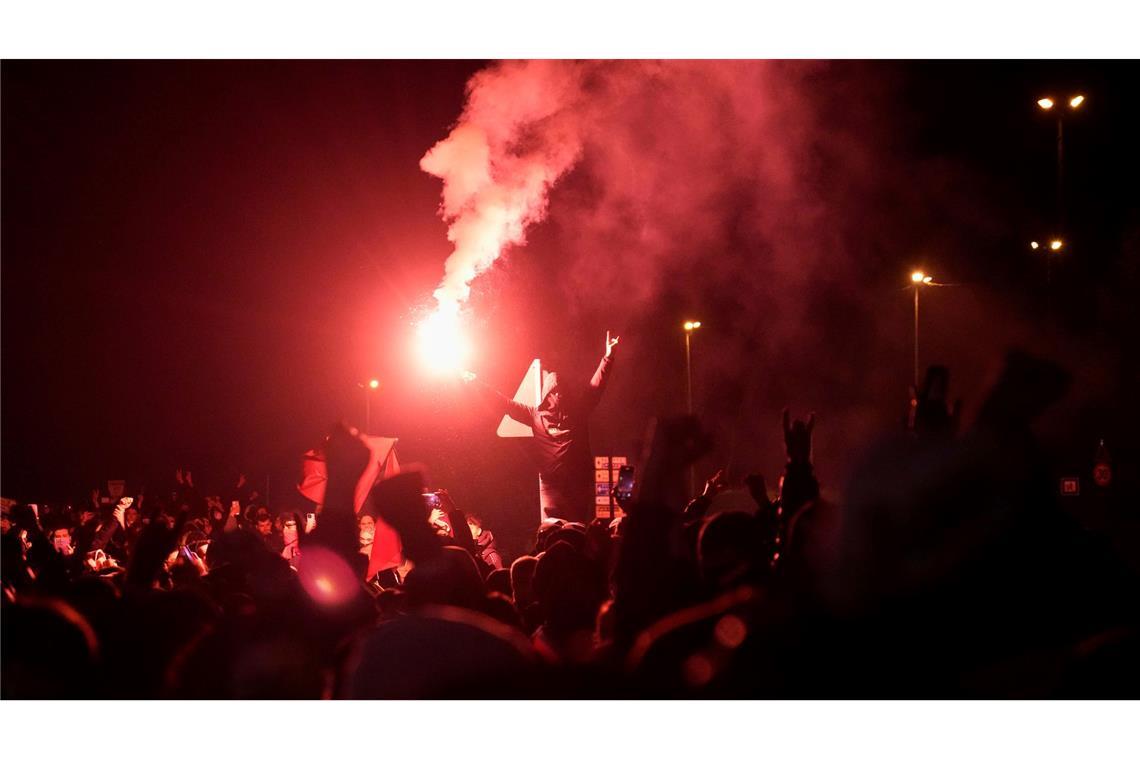Türkische Polizei nimmt Hunderte Demonstranten fest Für mehrere Großstädte gilt derzeit eigentlich ein Demonstrationsverbot.