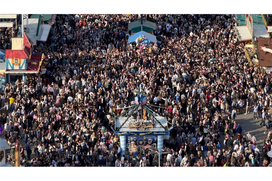 Wiesn viel zu voll - Kritik am Sicherheitskonzept Für Menschen mit Platzangst kein Wohlfühlort: Das Münchner Oktoberfest.