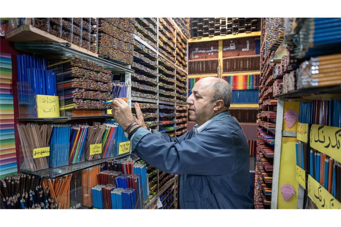 50.000 Buntstifte: Das Miniaturreich des Basar-Händlers Für Mohammed Rafi ist der Verkauf von Buntstiften eine echte Leidenschaft.