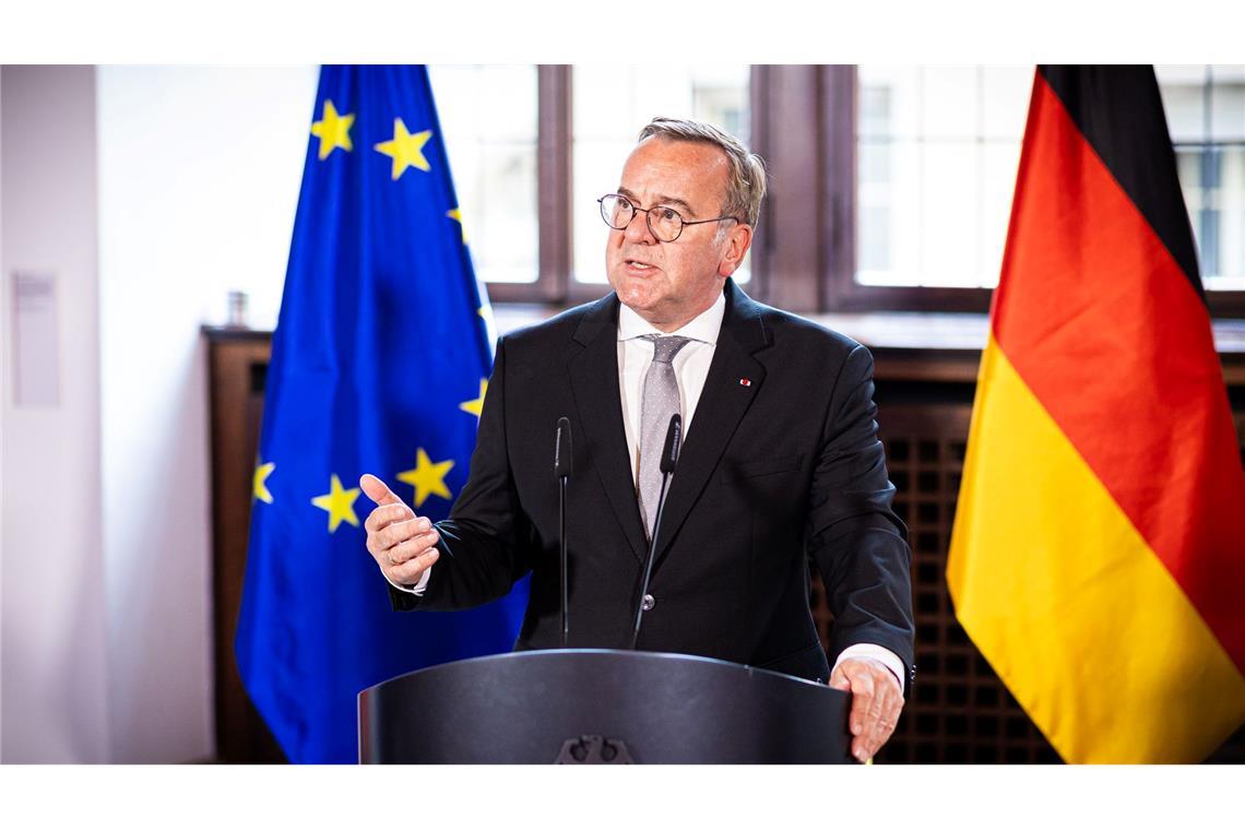 Europäer arbeiten an Garantien für Kiew - keine US-Truppen Für Pistorius steht der deutsche Beitrag noch nicht konkret fest.