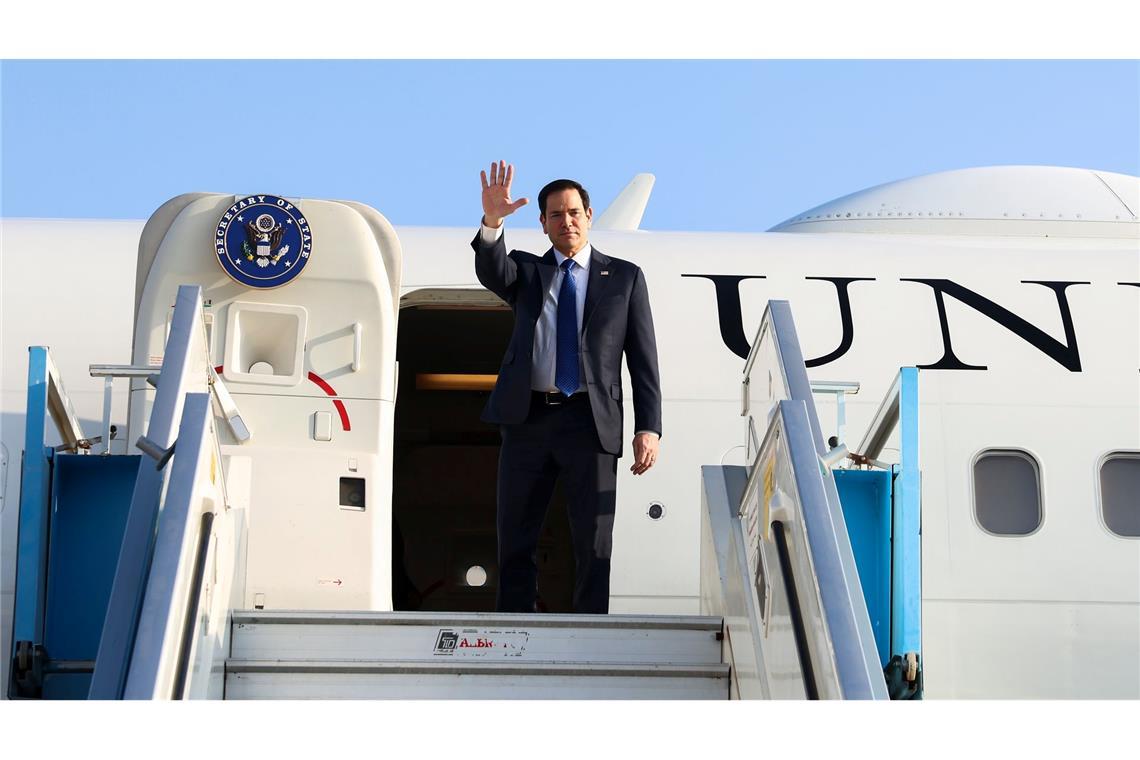 USA und Russland verhandeln über Zukunft der Ukraine Für US-Außenminister Rubio ist es das erste Aufeinandertreffen mit seinem russischen Kollegen.