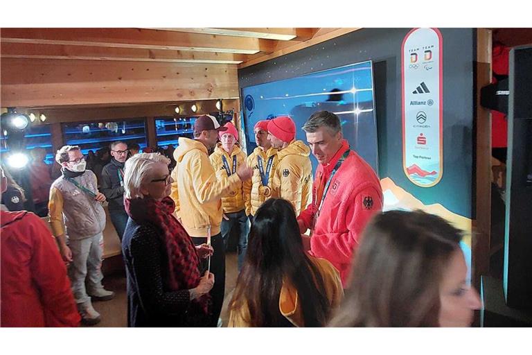 Fußball-Coach Jürgen Klopp im Gespräch mit Simon Schempp, Arnd Peiffer und Daniel Böhm.