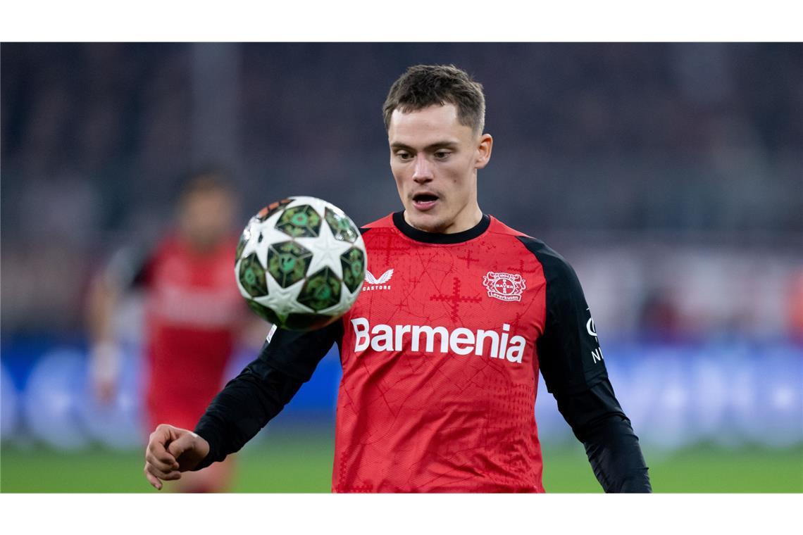 Effenberg zu Transfer-Poker: Unwürdiges Rumgeeiere Fußball-Star Florian Wirtz ist heiß begehrt.
