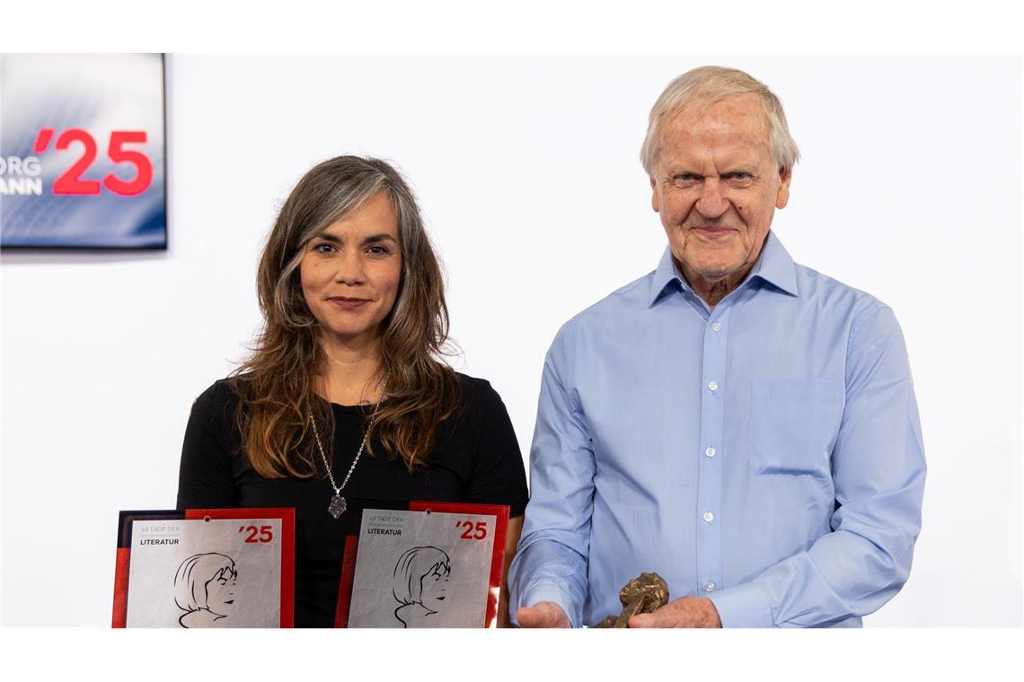 Österreicherin Natascha Gangl gewinnt Bachmann-Preis 2025 Gangl überzeugte Jury und Leser. Dafür erhielt sie den Hauptpreis und den Publikumspreis.