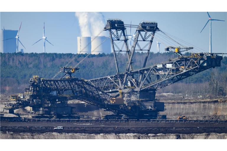 Gaskraftwerke sollen vielerorts Kohlemeiler ersetzen - auch in Ostdeutschland, wie Wirtschaftsministerin Reiche betont. (Archivbild)