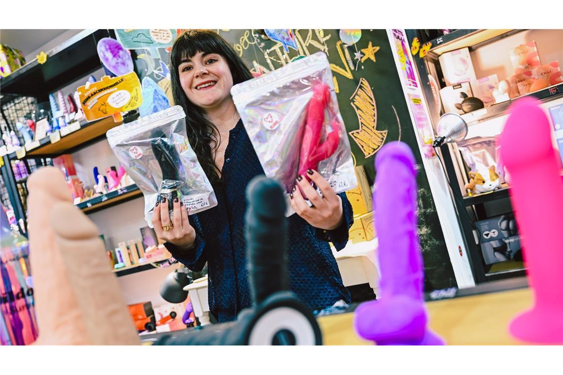 Sex-Toys aus zweiter Hand - Laden sieht sich als Pionier Gebrauchtes Sexspielzeug wird bei Adèle Roy in besonderen Verpackungen angeboten.