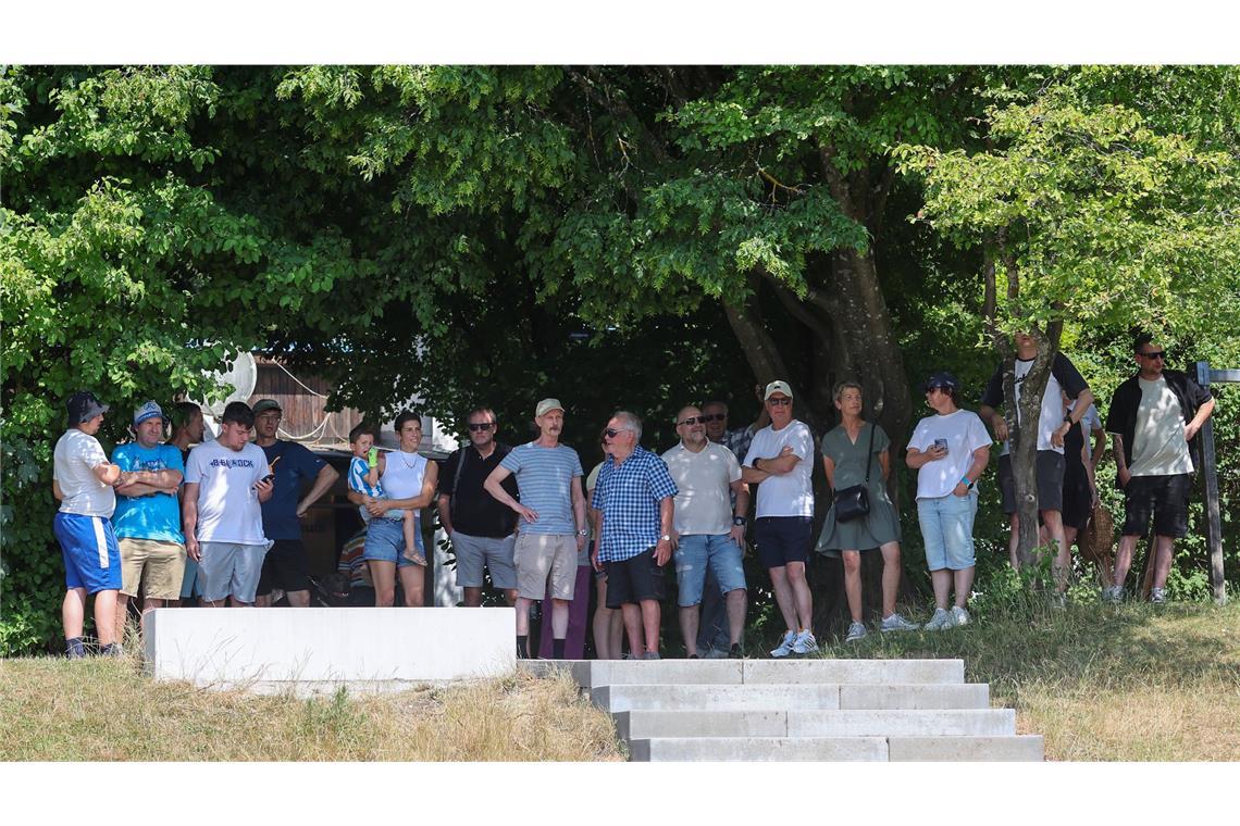 So lief der Trainingsstart bei den Blauen – das sind die Bilder