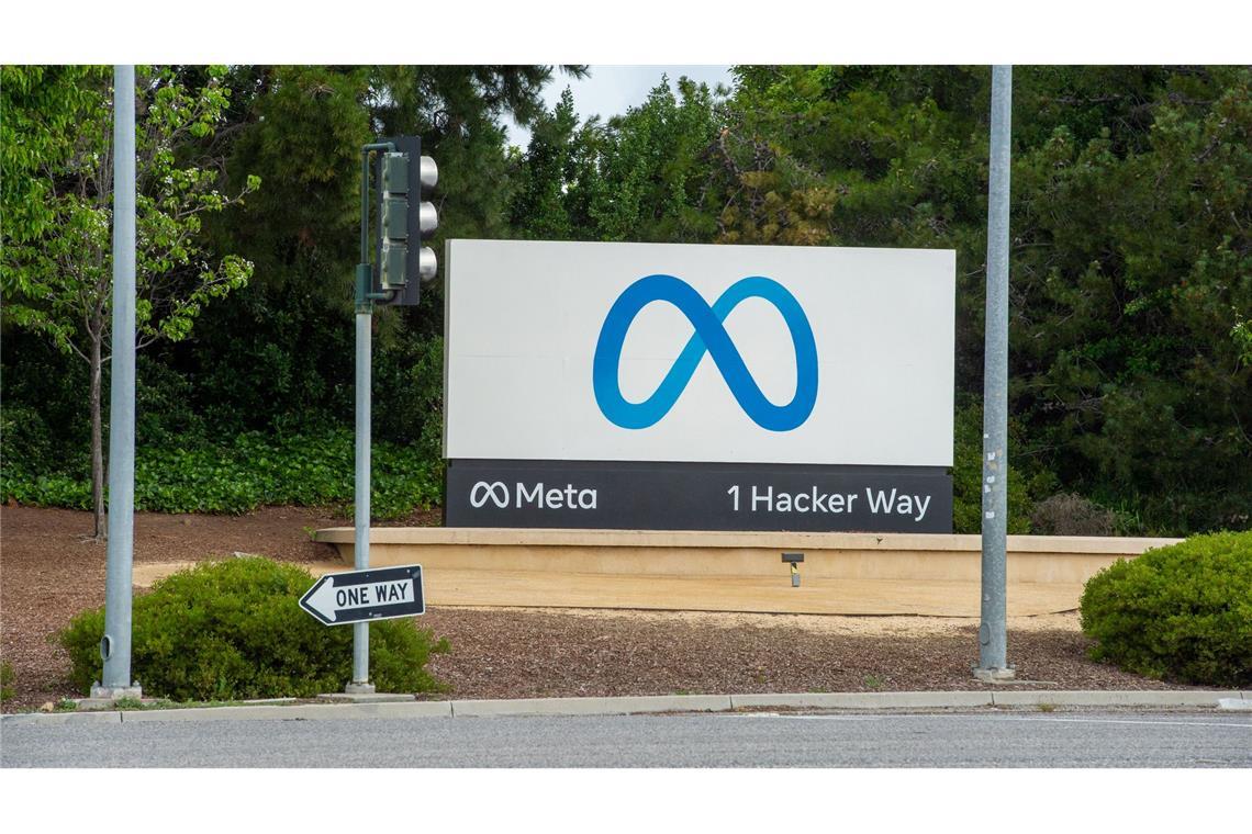 Gegen Meta gibt es eine ganze Reihe von Klagen, nun fiel ein erstes Urteil dazu. (Archivbild)