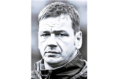 Georg Koch als Torwarttrainer der SG Sonnenhof Großaspach in der Saison 2014/15.