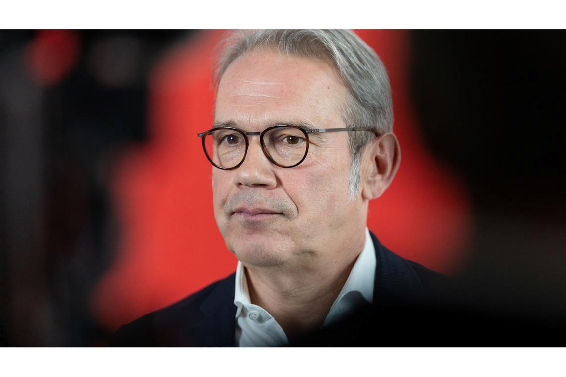 Verfassungsschutz könnte neu geschaffene Kategorie streichen Georg Maier (SPD), Innenminister in Thüringen, sagt, die neu geschaffene Kategorie habe ihn von Anfang an nicht wirklich überzeugt.