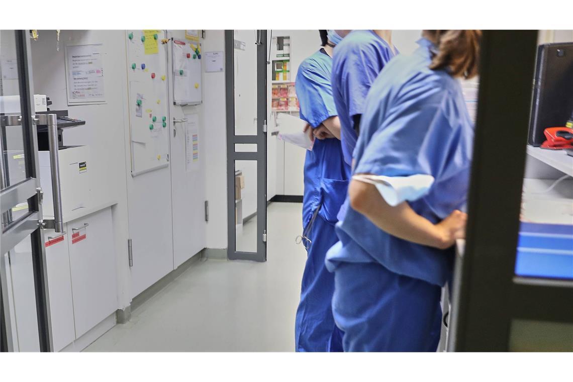 Gewalt gegen Krankenhauspersonal trifft besonders häufig Frauen (Symbolfoto).