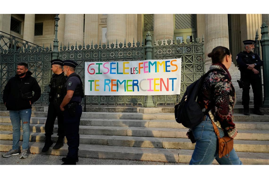 Höhere Strafe für Täter im Fall Pelicot in Berufungsprozess Gisèle Pelicot ist zu einer feministischen Ikone geworden.