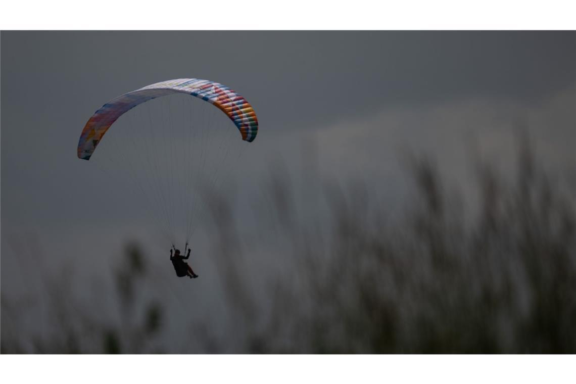 Gleitschirm-Unfall bei Waldstetten (Symbolbild)