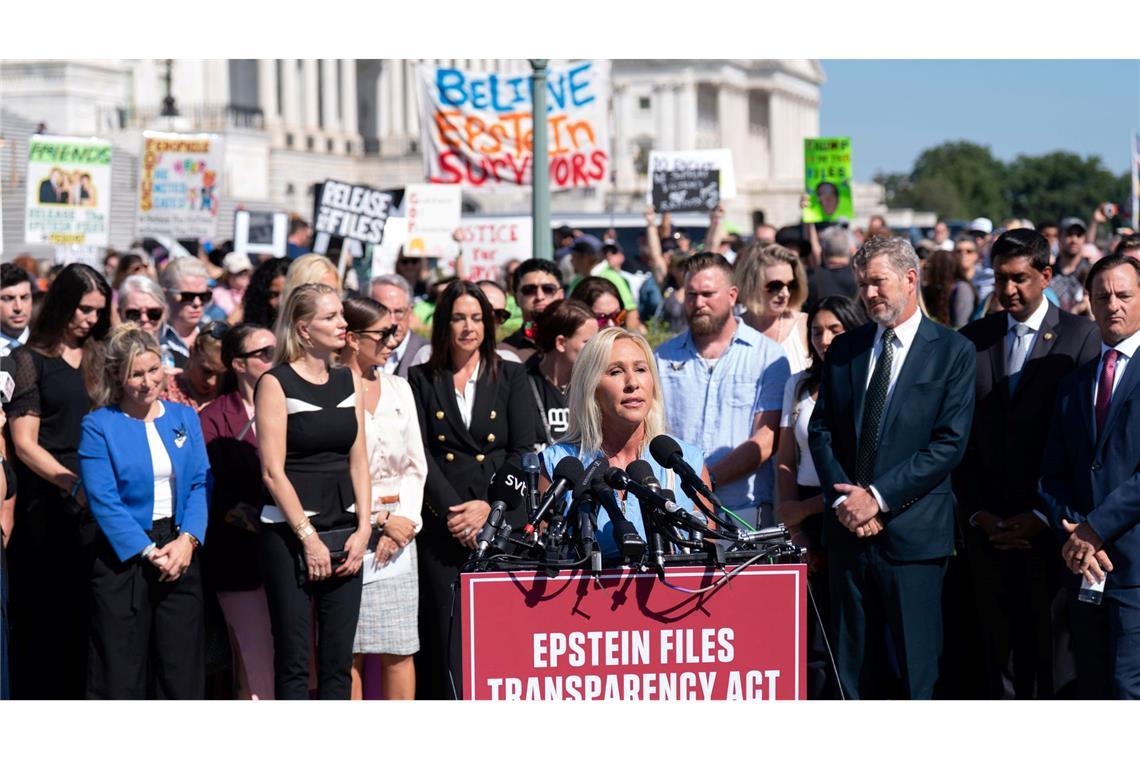 Greene wirft Trump eine "schwere Fehleinschätzung" in der Epstein-Affäre vor.