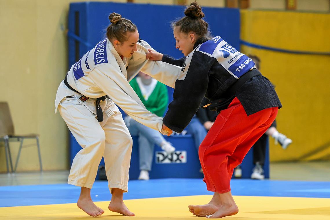 TSG Backnang Judo: Mit Weltklasse in Richtung Finalrunde Greift an: Chiara Serra (rechts). Die 23-Jährige zählt zu den TSG-Punktegarantinnen, die gegen Gröbenzell an Bord sind. Foto: Alexander Becher