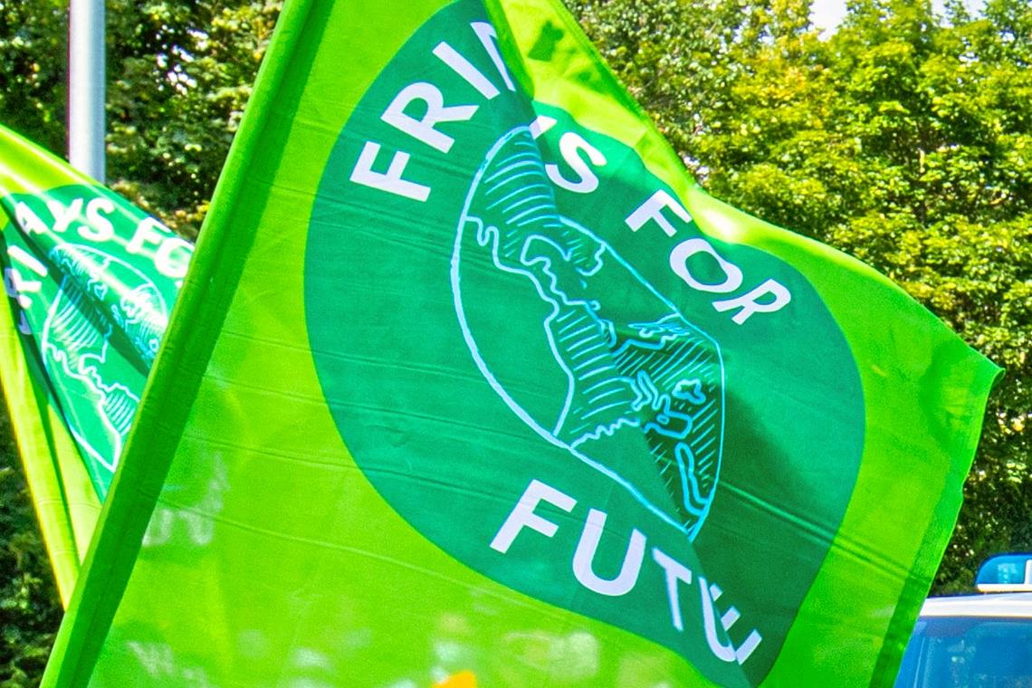 Freiheit trifft Selbstbeschränkung Greta Thunberg hat sich die Freiheit genommen, nicht zur Schule zu gehen, zu streiken und damit eine ganze Bewegung geschaffen. Künftig wird es aber auch um soziale Fragen gehen wie: Wer schränkt sich wie ein, um den Klimawandel zu begrenzen? Foto: A. Becher