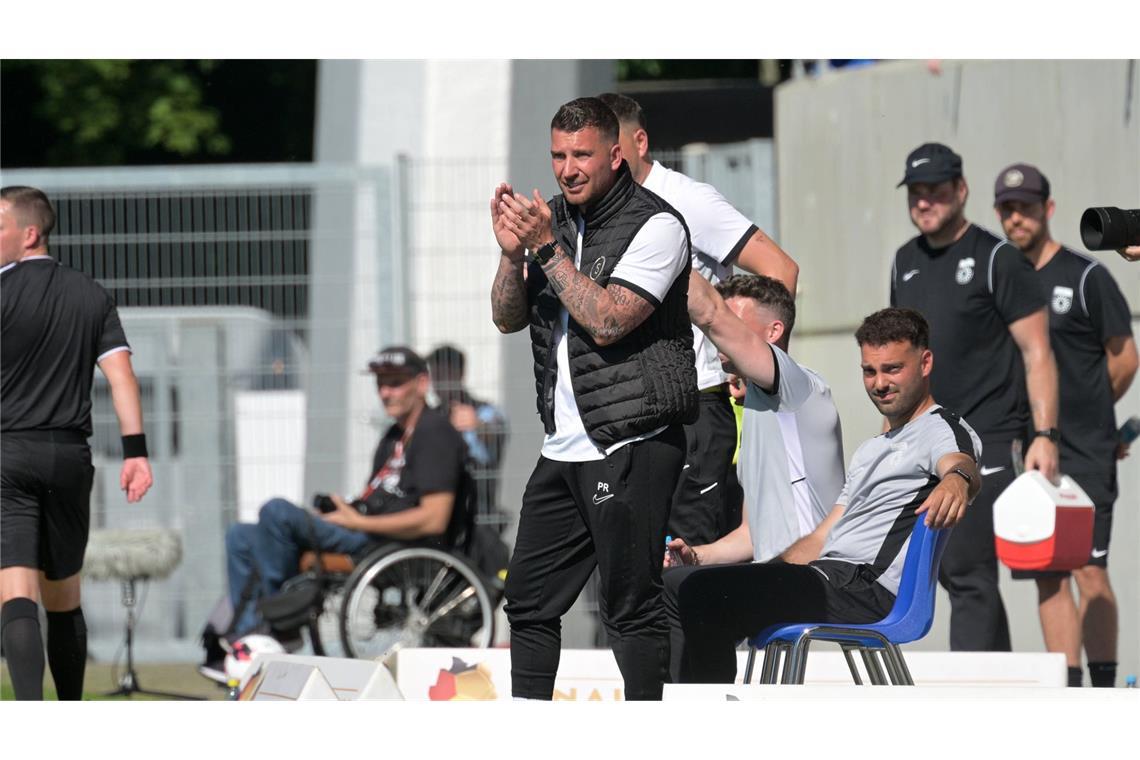 Aus der  Pokaltraum für die Stuttgarter Kickers – Großaspach  holt Double