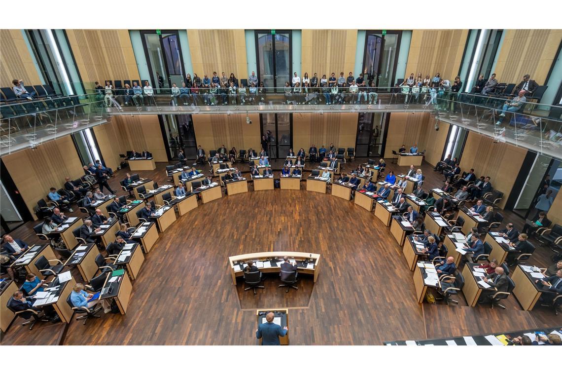 Rauchverbot und Milliarden - Was die Länder wollen Grünes Licht für den Bundeshaushalt und andere Gesetze: Der Bundesrat tagt.