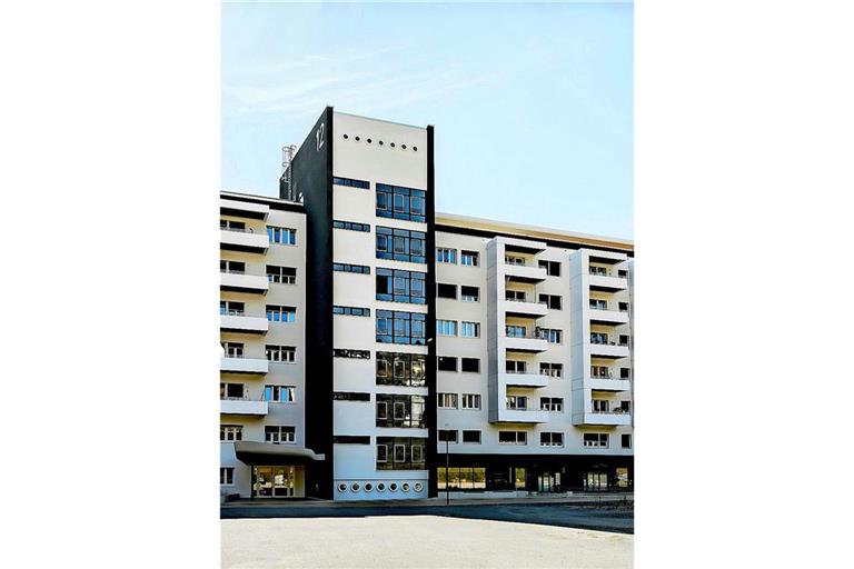 Günstige Mietwohnungen in Stuttgart sind durch die Umwidmung dieses Gebäudes entstanden.