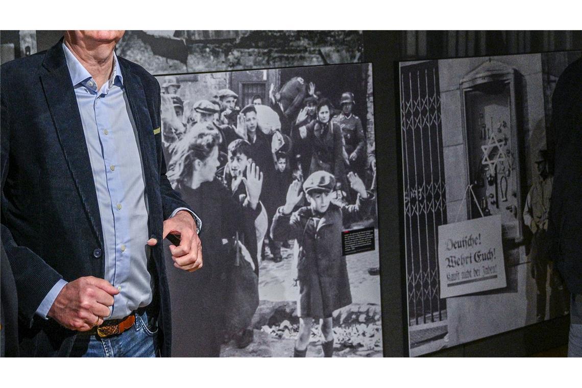 Günther Jauch pflegt Kontakt zu Holocaust-Überlebender Günther Jauch ist in persönlichem Kontakt mit einer Holocaust-Überlebenden.