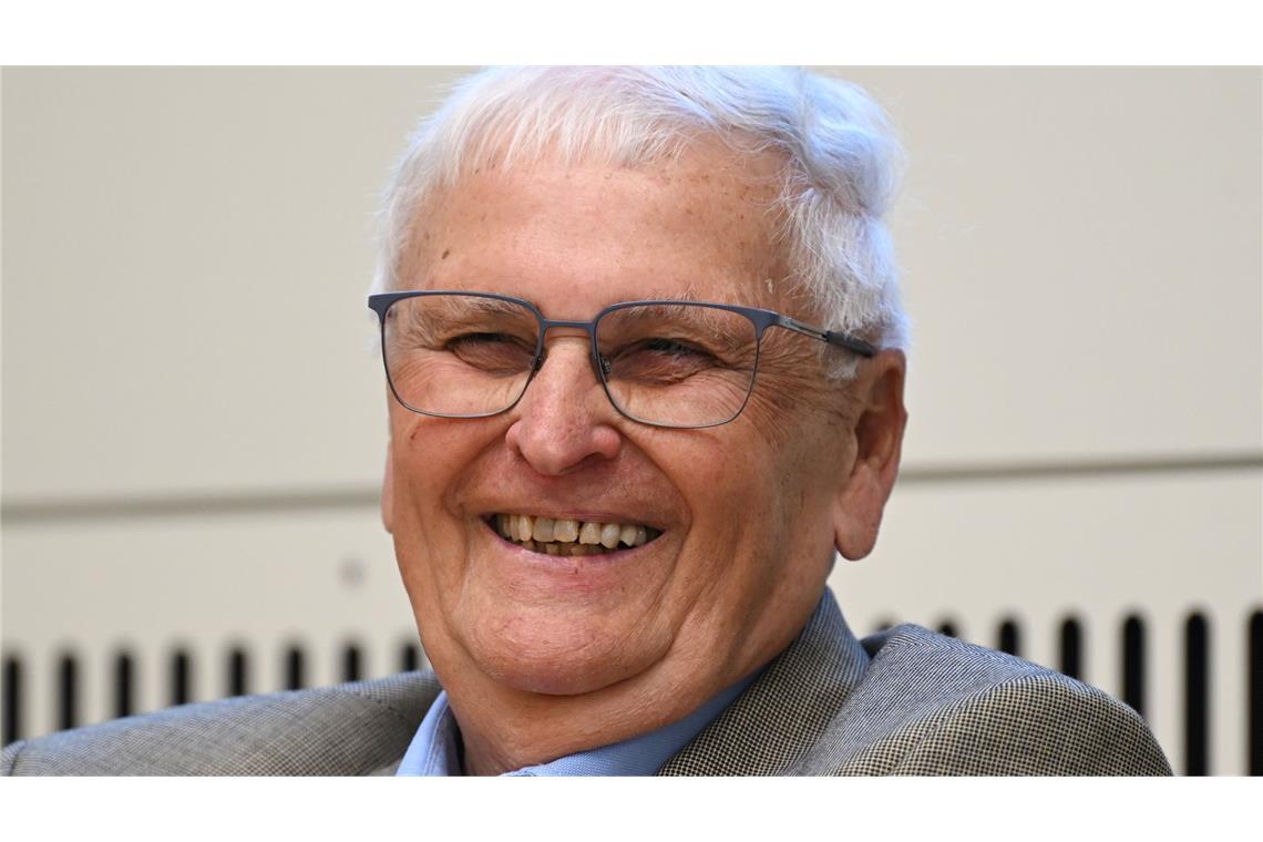 Gut gelaunt vor Gericht: Theo Zwanziger