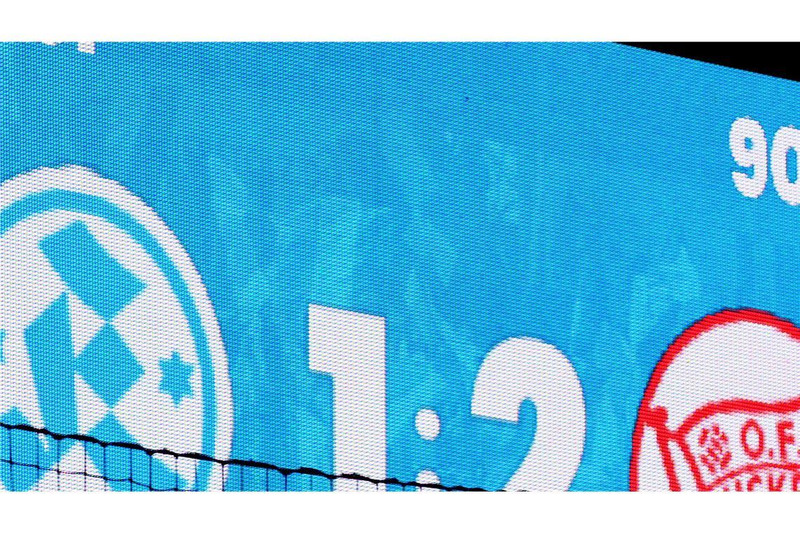 Gutes Spiel, schlechtes Ergebnis – das war das Fazit am 29. August beim 1:2 gegen Kickers Offenbach. Mehr als die 5940 Zuschauer an diesem Freitagabend sahen in dieser Saison bisher kein Spiel der Blauen.