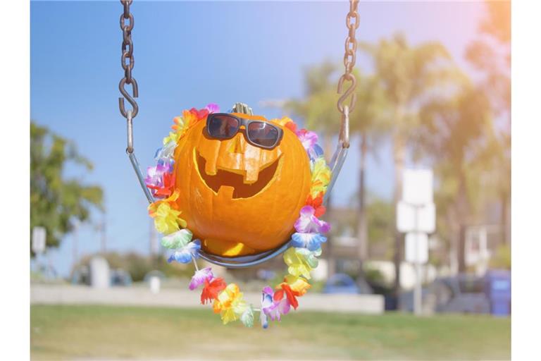 Halloween im Sommer: Darum geht es bei "Summerween".
