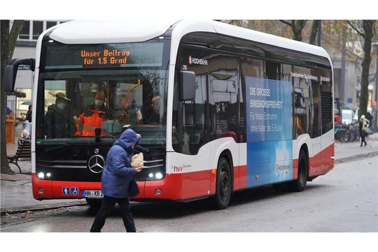 Hamburg ist die Stadt mit den meisten E-Bussen in der ÖPNV-Flotte. (Archivbild)