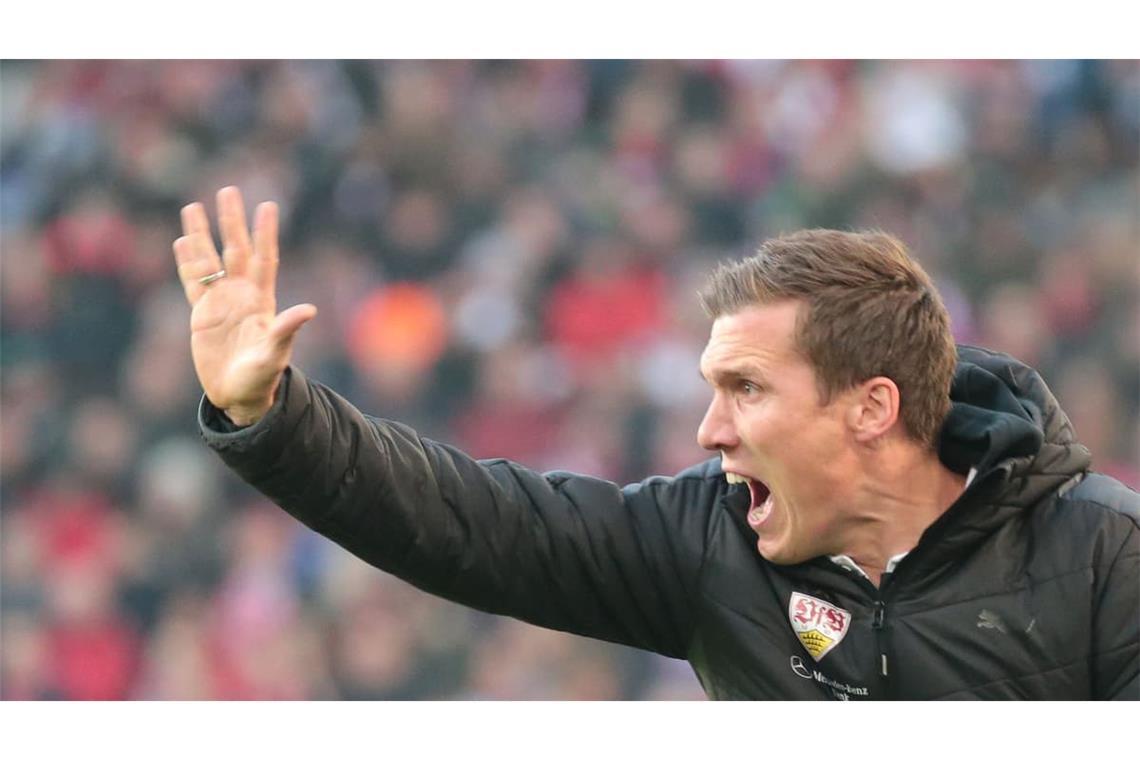 Hannes Wolf führt den VfB 2017 zurück in die Bundesliga. In der ersten und zweiten Liga ist er insgesamt 494 Tage als Cheftrainer im Amt.