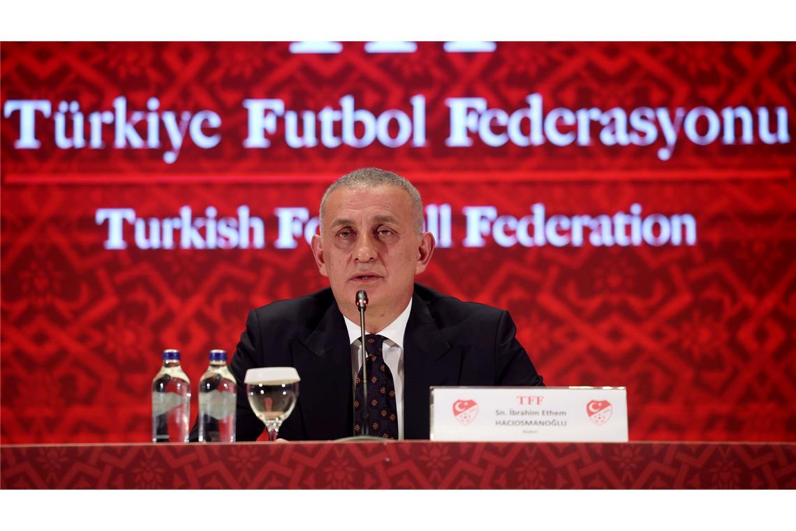 Hat Grund zur Sorge: Ibrahim Haciosmanoglu, Präsident des türkischen Fußballverbands.